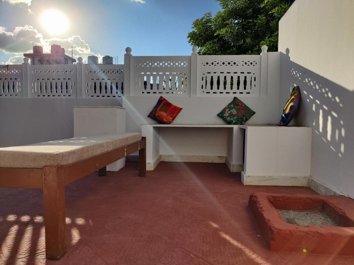 The Karauli Villa By Le Pension Stays Jaipur Dış mekan fotoğraf